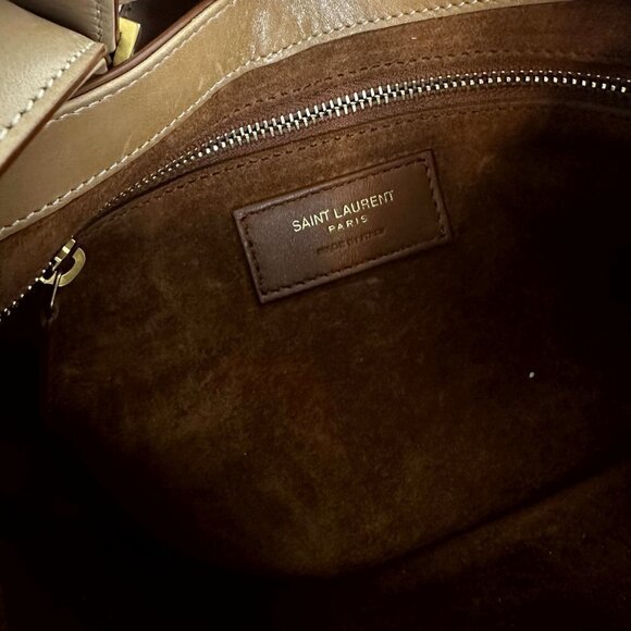 SAINT LAURENT Le 5 à 7 Leather Hobo in Vintage Brown Gold - Picture 14 of 16
